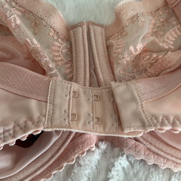 Louis Braco Paris 36E Unlined Wire Pink Bra - Picture 8 of 10